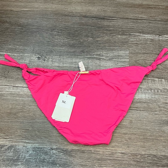 San Lorenzo bottom in the color dragon fruit 🩷 - Picture 2 of 2